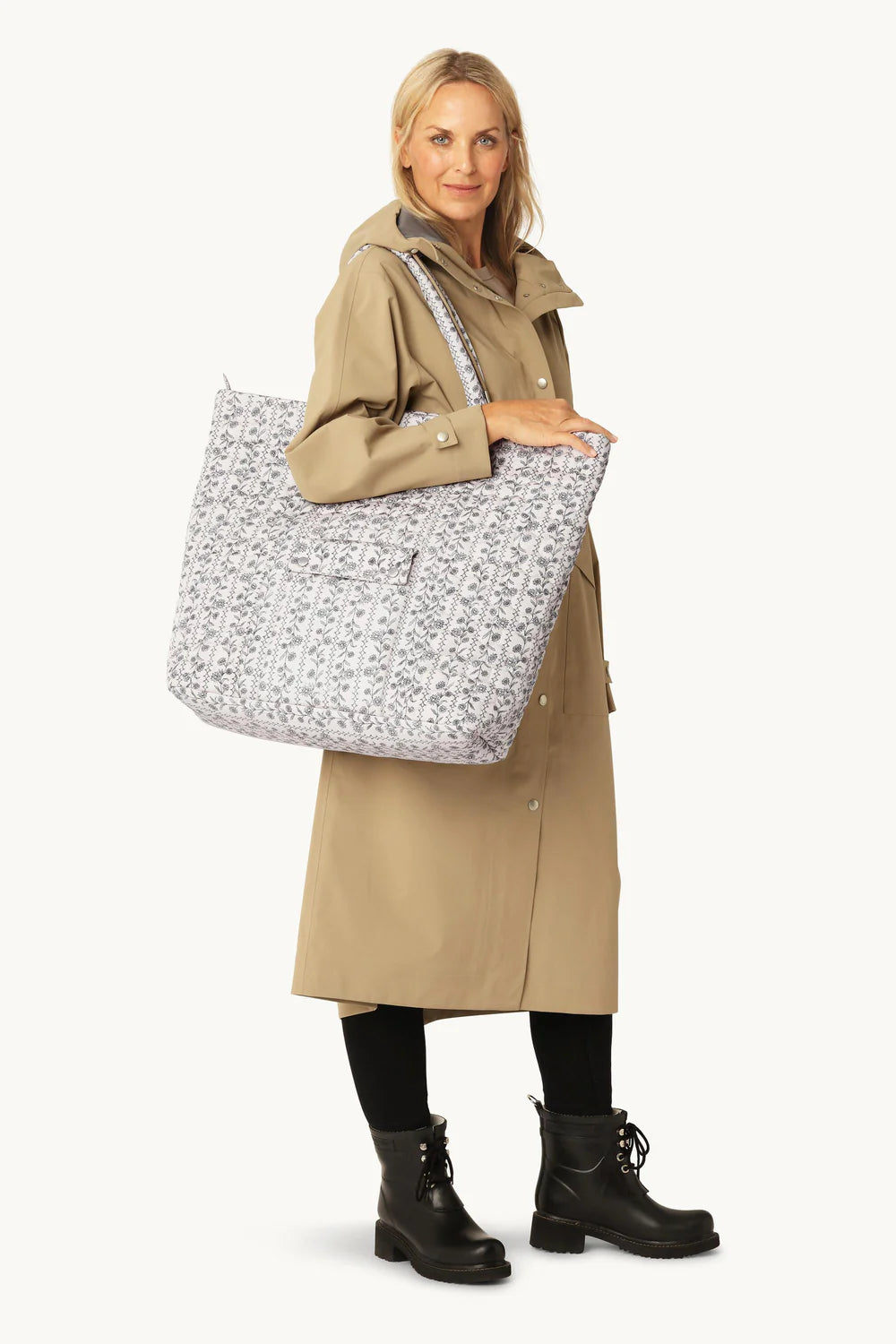 HONEYBAG WHITE WILDFLOWER