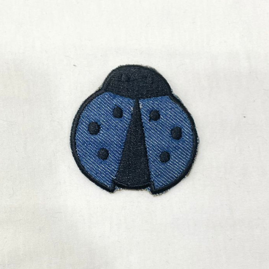 PIN LADYBUG DENIM