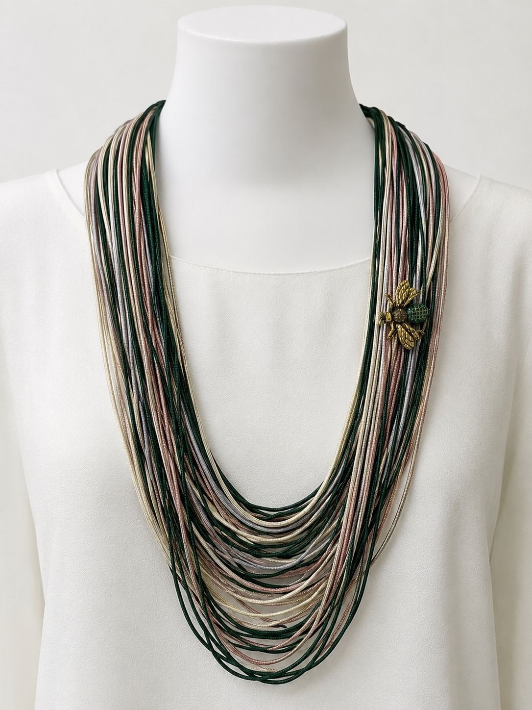 Collar de Hilo MALALO