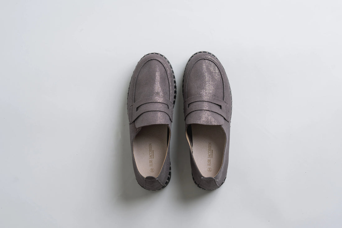 TULIP 3864 GREYBLACK