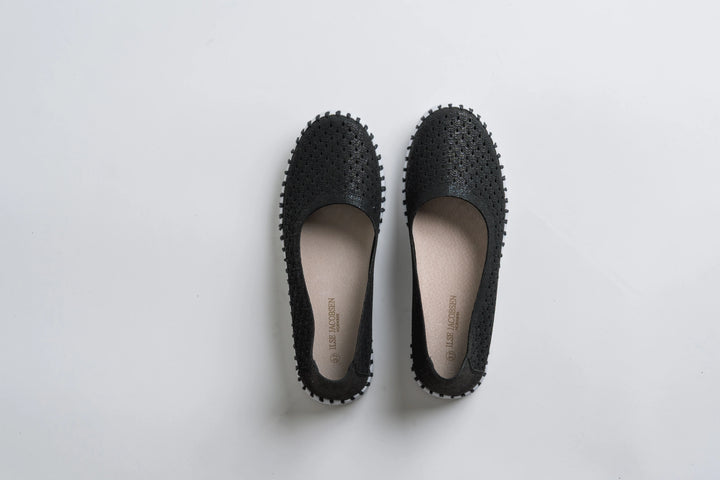 TULIP 0026 BLACK