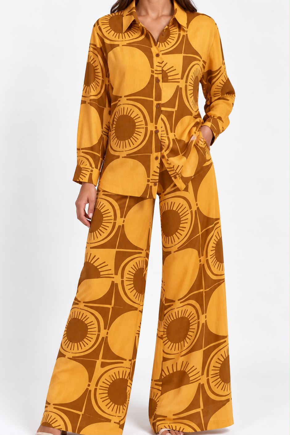 PANTALON ESTAMPADO AMARILLO